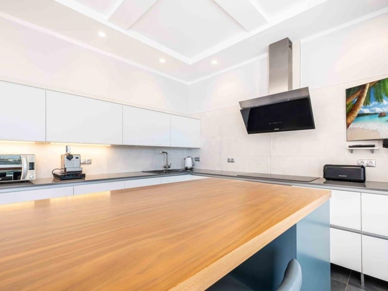 5 bedroom Villa for sale in Altea - € 2,480,000 (Ref: 7225259)