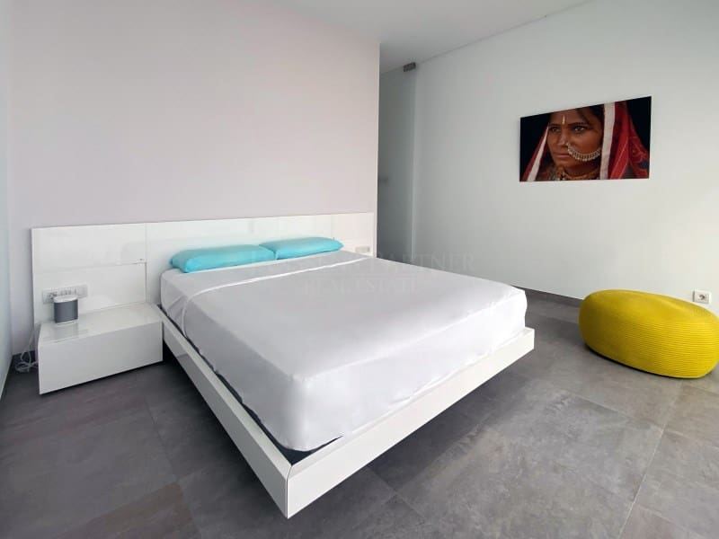 3 bedroom Villa for sale in Altea with garage - € 2,980,000 (Ref: 7766804)