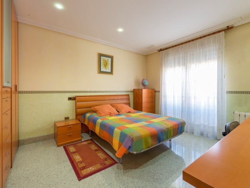 5 chambre Villa/Maison à vendre à Novelda avec garage - 540 000 € (Ref: 8287352)