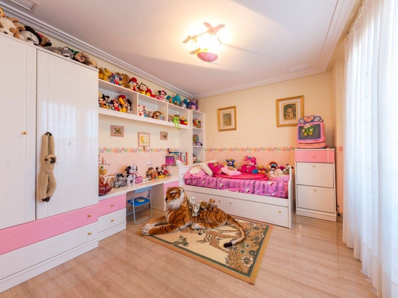 5 chambre Villa/Maison à vendre à Novelda avec garage - 540 000 € (Ref: 8287352)