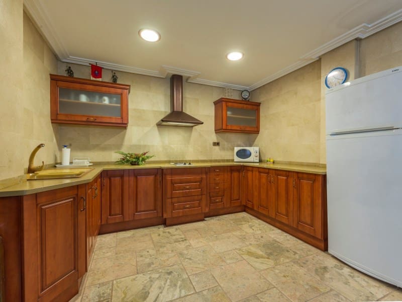 5 chambre Villa/Maison à vendre à Novelda avec garage - 540 000 € (Ref: 8287352)