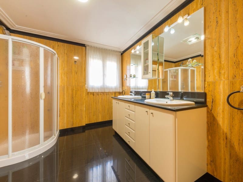 5 chambre Villa/Maison à vendre à Novelda avec garage - 540 000 € (Ref: 8287352)