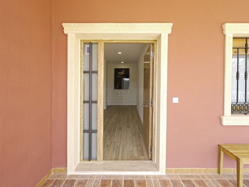 3 Zimmer Villa zu verkaufen in Novelda - 695.000 € (Ref: 8298224)