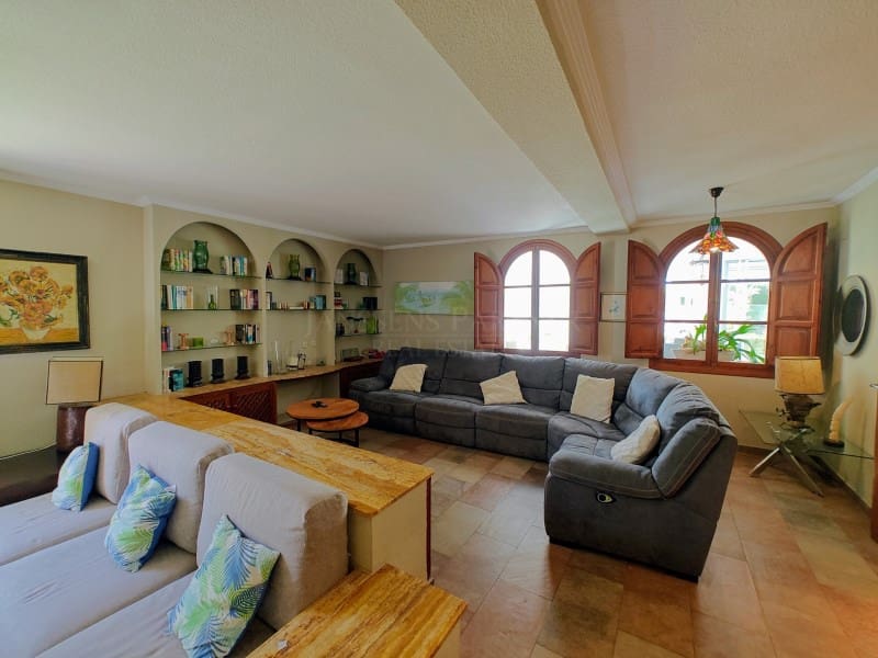 6 soveværelse Villa til salg i Valverde - € 1.250.000 (Ref: 8706030)