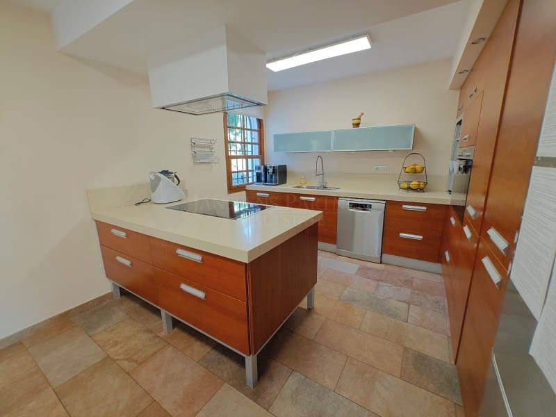 6 soveværelse Villa til salg i Valverde - € 1.250.000 (Ref: 8706030)