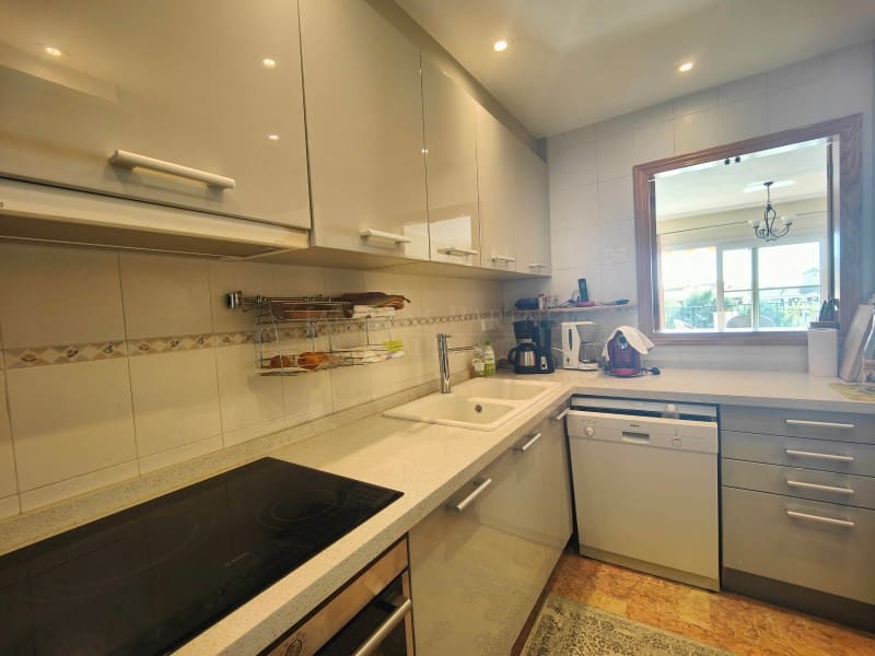 3 soveværelse Lejlighed til salg i Altea - € 380.000 (Ref: 8741556)