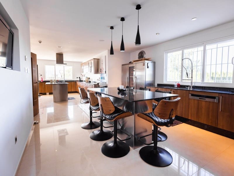 13 soveværelse Villa til salg i Torrellano - € 2.000.000 (Ref: 8781883)