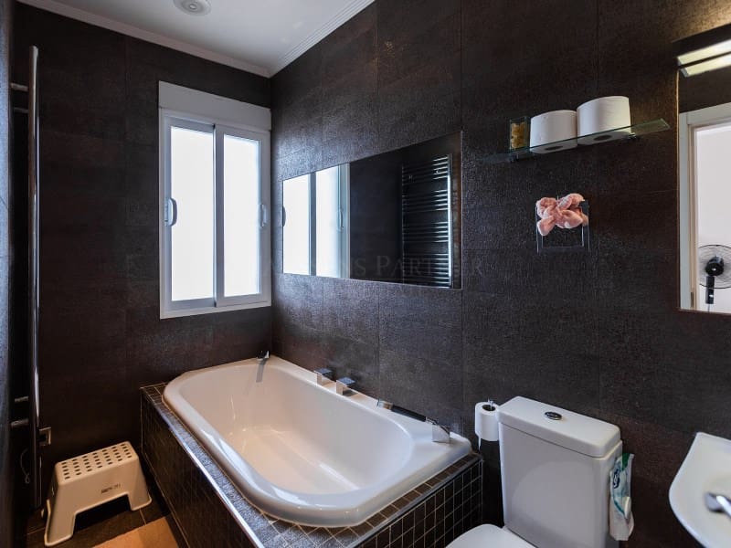 13 soveværelse Villa til salg i Torrellano - € 2.000.000 (Ref: 8781883)