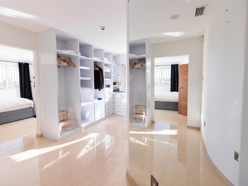 13 soveværelse Villa til salg i Torrellano - € 2.000.000 (Ref: 8781883)