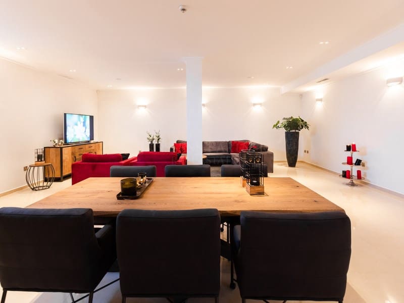 13 soveværelse Villa til salg i Torrellano - € 2.000.000 (Ref: 8781883)