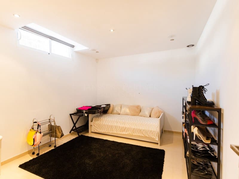 13 soveværelse Villa til salg i Torrellano - € 2.000.000 (Ref: 8781883)