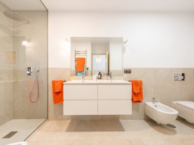 4 soverom Villa til salgs i El Paraiso med svømmebasseng - € 2 500 000 (Ref: 8847903)