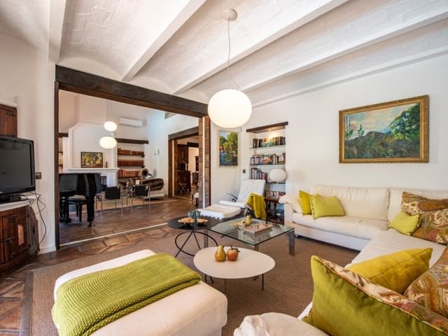 4 Zimmer Villa zu verkaufen in El Paraiso, Estepona mit Pool - 2.500.000 € (Ref: 8847903)