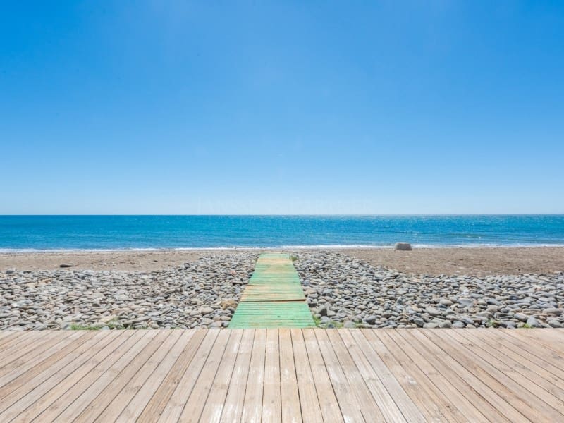 2 soveværelse Penthouse til salg i New Golden Mile med swimmingpool - € 996.000 (Ref: 8849832)