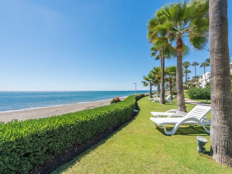 2 soveværelse Penthouse til salg i New Golden Mile med swimmingpool - € 996.000 (Ref: 8849832)