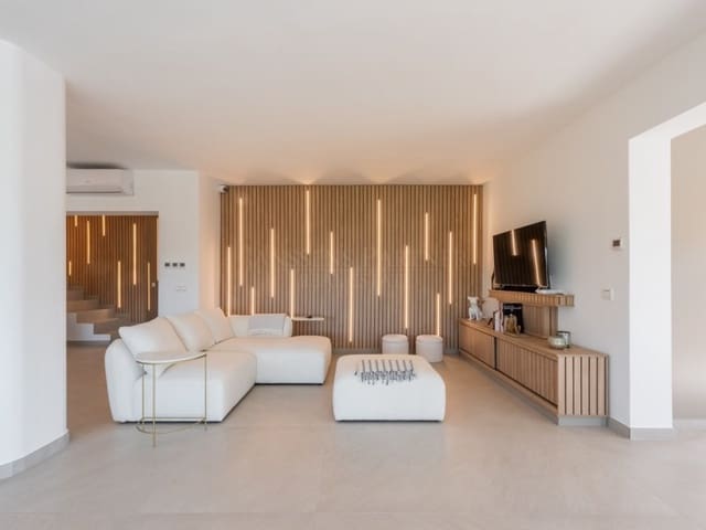 4 camera da letto Villa in vendita in Guadalmina Alta, Marbella con piscina - 2.395.000 € (Rif: 8857690)