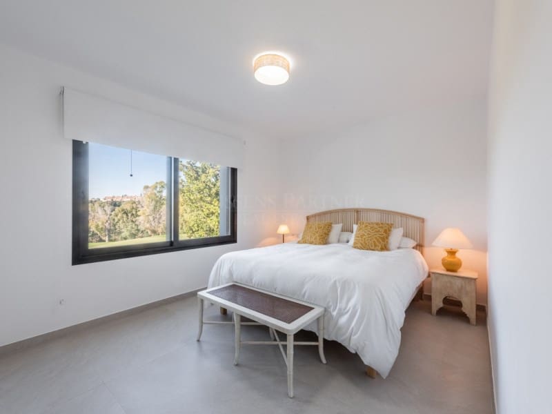 4 soveværelse Villa til salg i San Pedro de Alcantara med swimmingpool - € 2.395.000 (Ref: 8857690)