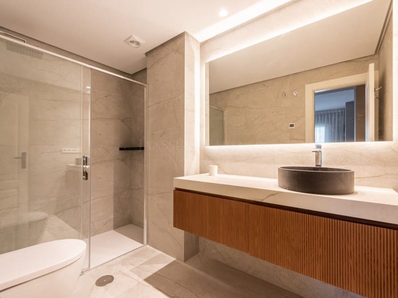 2 soverom Leilighet til salgs i Golden Mile med svømmebasseng - € 690 000 (Ref: 8857694)