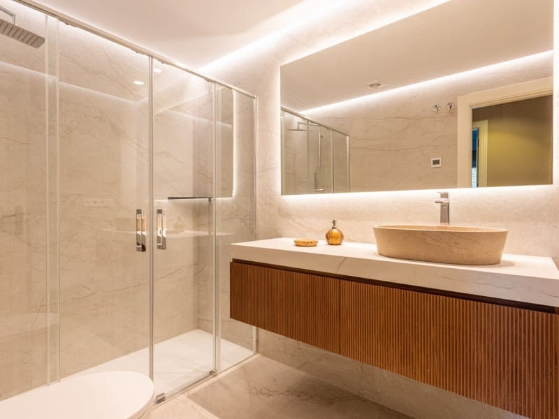 2 soverom Leilighet til salgs i Golden Mile med svømmebasseng - € 690 000 (Ref: 8857694)