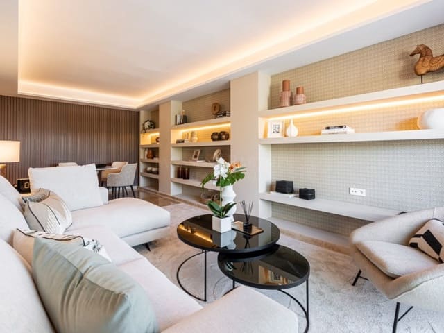 2 soverom Leilighet til salgs i Lomas De Marbella, Marbella med svømmebasseng - € 690 000 (Ref: 8857694)