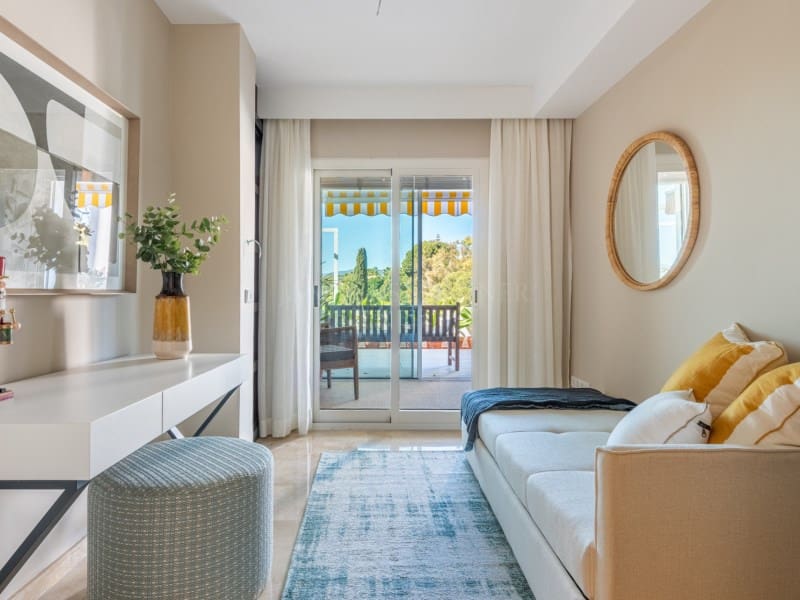 2 soverom Leilighet til salgs i Golden Mile med svømmebasseng - € 690 000 (Ref: 8857694)