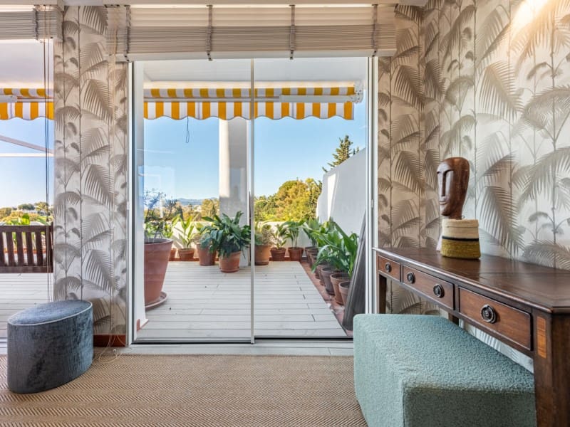 2 soverom Leilighet til salgs i Golden Mile med svømmebasseng - € 690 000 (Ref: 8857694)