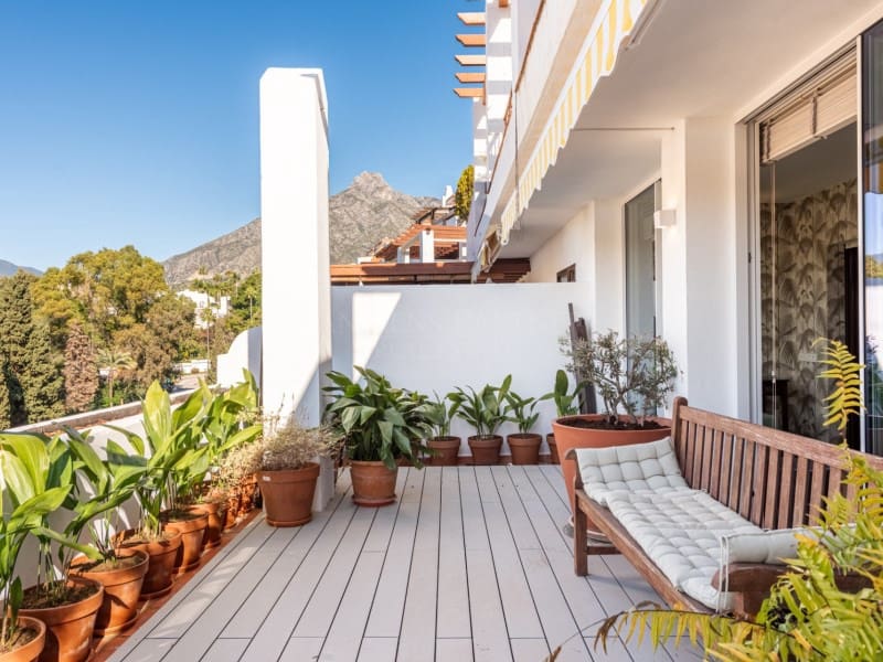 2 soverom Leilighet til salgs i Golden Mile med svømmebasseng - € 690 000 (Ref: 8857694)