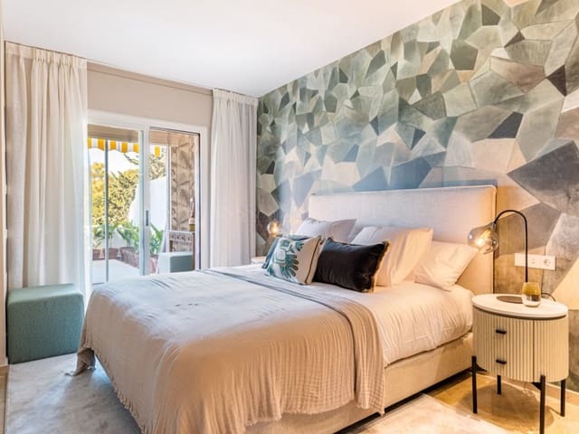 2 soverom Leilighet til salgs i Lomas De Marbella, Marbella med svømmebasseng - € 690 000 (Ref: 8857694)