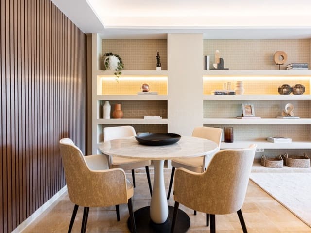 2 soverom Leilighet til salgs i Lomas De Marbella, Marbella med svømmebasseng - € 690 000 (Ref: 8857694)