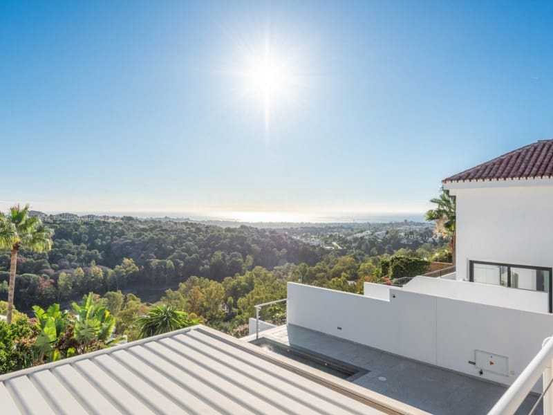 4 soveværelse Villa til salg i Nueva Andalucia med swimmingpool - € 3.350.000 (Ref: 8857698)