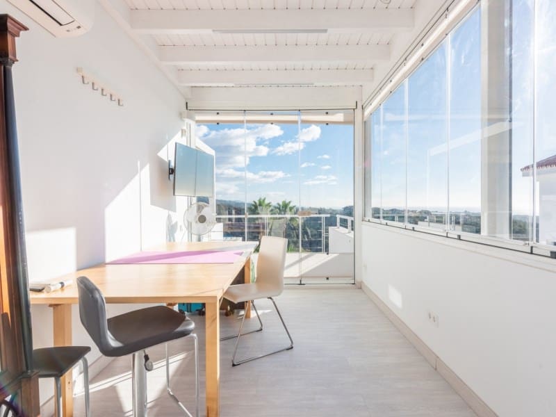 4 soveværelse Villa til salg i Nueva Andalucia med swimmingpool - € 3.350.000 (Ref: 8857698)