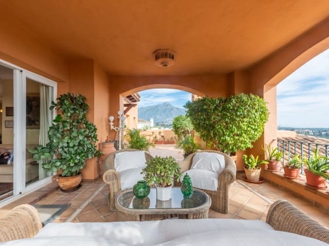 3 makuuhuone Huoneisto myytävänä paikassa Los Naranjos, Marbella mukana uima-altaan - 1 950 000 € (Ref: 8857700)