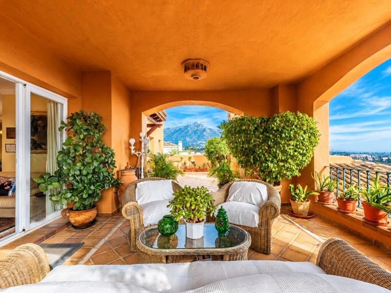3 soverom Leilighet til salgs i Nueva Andalucia med svømmebasseng - € 1 950 000 (Ref: 8857700)