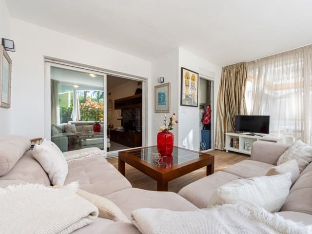 2 slaapkamer Appartement te koop in La Dama de Noche - La Alzambra, Marbella met zwembad - € 450.000 (Ref: 8867102)
