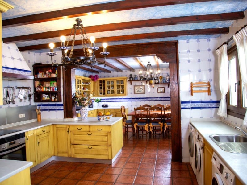 6 bedroom Villa for sale in Mijas Costa with pool - € 2,450,000 (Ref: 8867103)