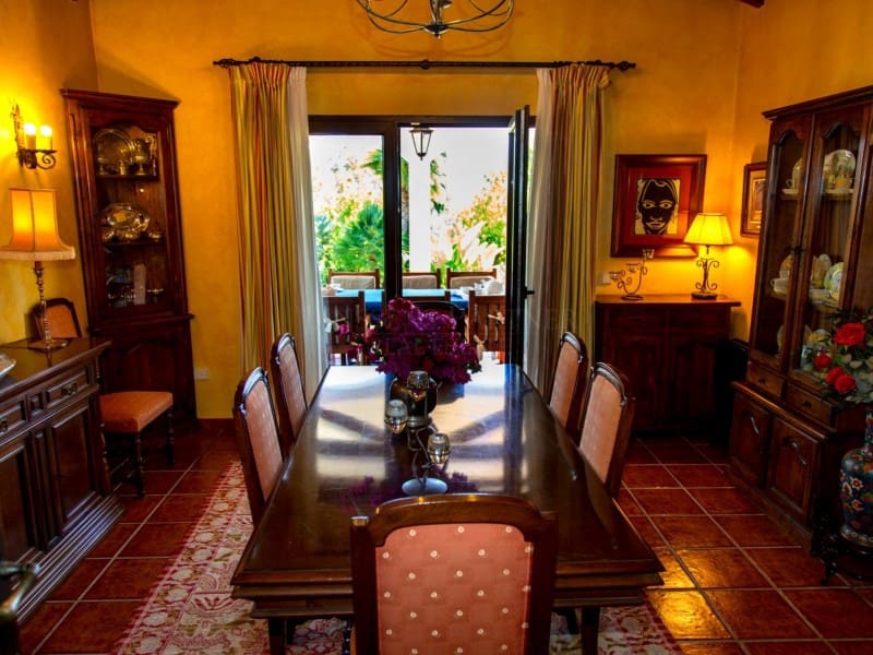 6 bedroom Villa for sale in Mijas Costa with pool - € 2,450,000 (Ref: 8867103)