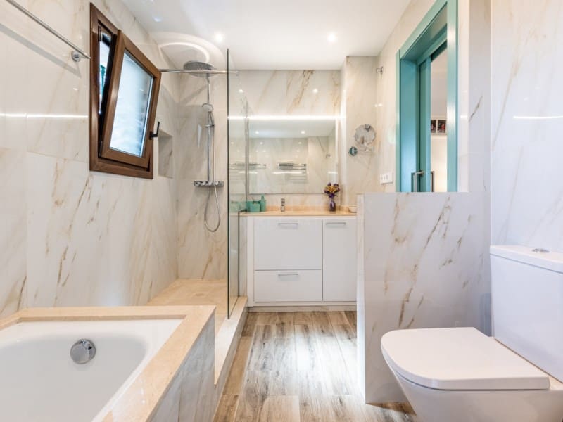 6 soveværelse Villa til salg i Mijas Costa med swimmingpool - € 2.600.000 (Ref: 8867103)