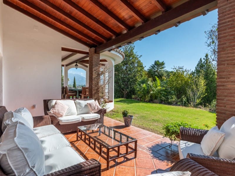6 soveværelse Villa til salg i Mijas Costa med swimmingpool - € 2.600.000 (Ref: 8867103)