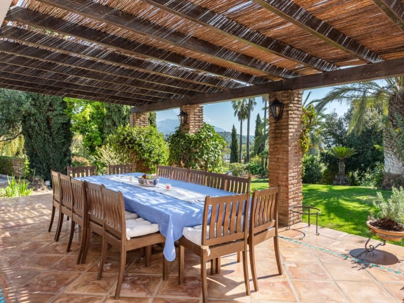 6 soveværelse Villa til salg i Mijas Costa med swimmingpool - € 2.600.000 (Ref: 8867103)