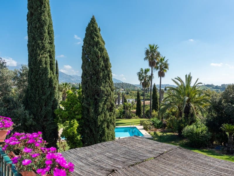 6 soveværelse Villa til salg i Mijas Costa med swimmingpool - € 2.600.000 (Ref: 8867103)