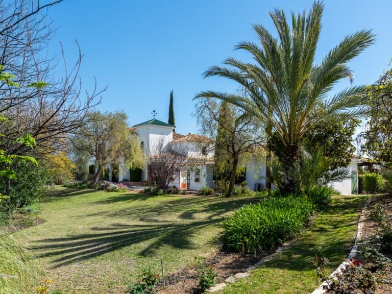 6 soveværelse Villa til salg i Mijas Costa med swimmingpool - € 2.600.000 (Ref: 8867103)