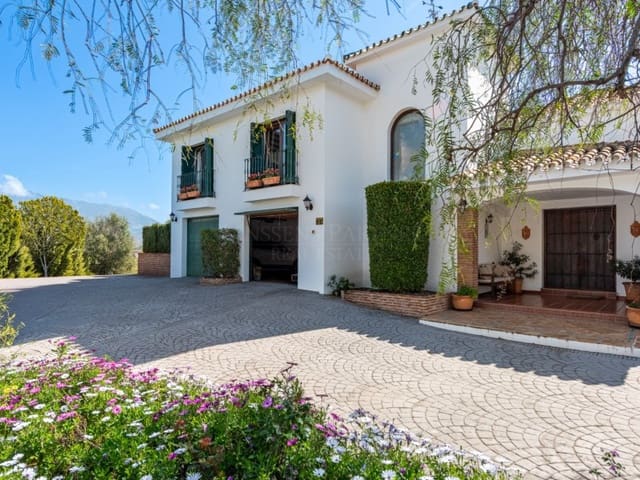 6 makuuhuone Huvila myytävänä paikassa El Faro de Calaburra - Chaparral, Mijas mukana uima-altaan - 2 600 000 € (Ref: 8867103)