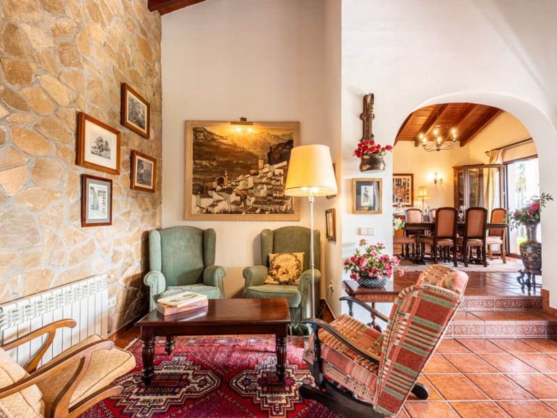 6 soveværelse Villa til salg i Mijas Costa med swimmingpool - € 2.600.000 (Ref: 8867103)