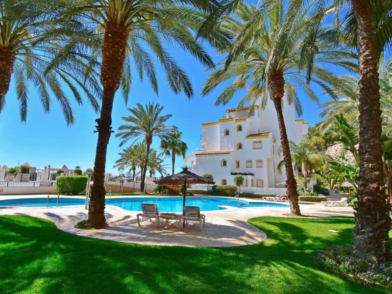 3 soveværelse Lejlighed til leje i Altea - € 1.400 (Ref: 8905855)