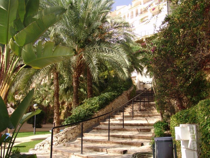 3 bedroom Flat for rent in Altea with pool garage - € 1,400 (Ref: 8905855)