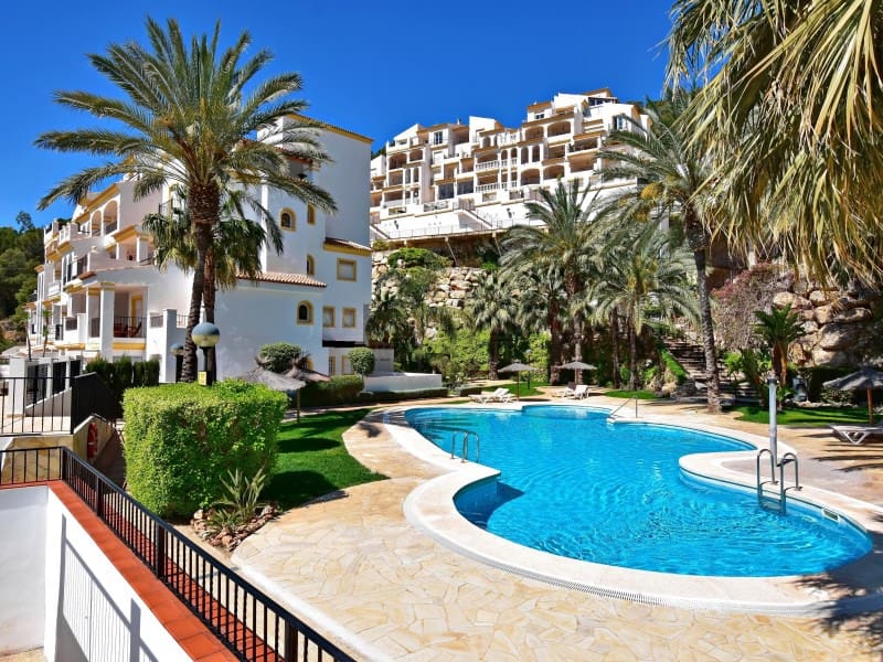 3 bedroom Flat for rent in Altea with pool garage - € 1,400 (Ref: 8905855)
