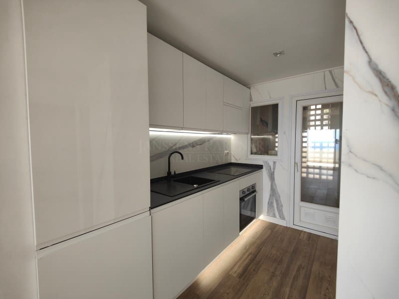 3 bedroom Flat for rent in Altea with pool garage - € 1,400 (Ref: 8905855)