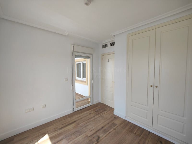3 bedroom Flat for rent in Altea with pool garage - € 1,400 (Ref: 8905855)