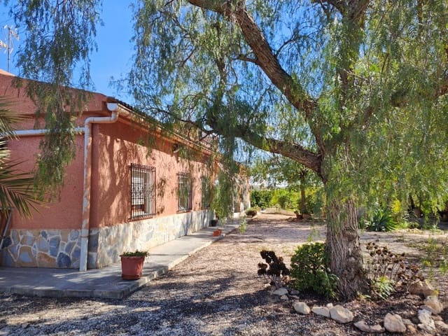 6 soveværelse Villa til salg i Jubalcoy / Jubalcoi, Elche / Elx - € 350.000 (Ref: 8918070)