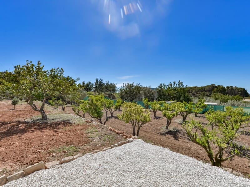 5 bedroom Villa for sale in Altea la Vella - € 1,495,000 (Ref: 8935365)